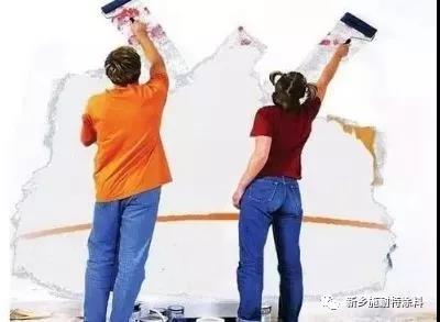 真石漆成片脫落，沒團(tuán)結(jié)好膩?zhàn)雍偷灼?>
							</div>
							<div   id=