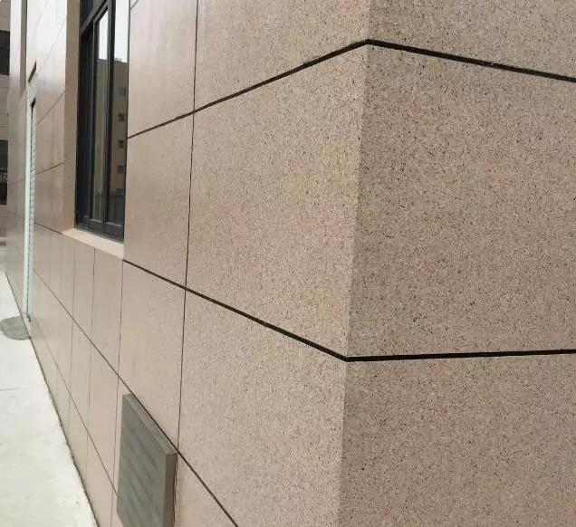 水包水水包砂在舊墻面上施工，該怎么處理？